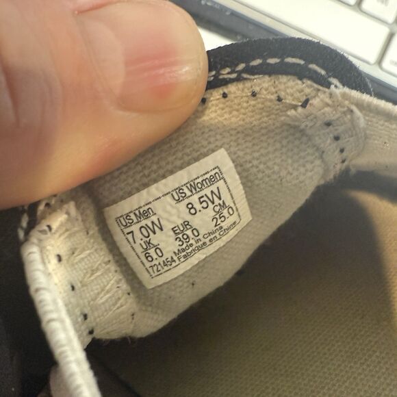 Vans Off The Wall Authentic Women’s 8.5 W Slip-On Roses Checkerboard Black White - Picture 6 of 13